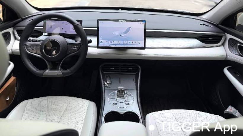 BYD 2025 Seal 05 DM-i DM-i Intelligent Driving Edition 120KM Flagship Model