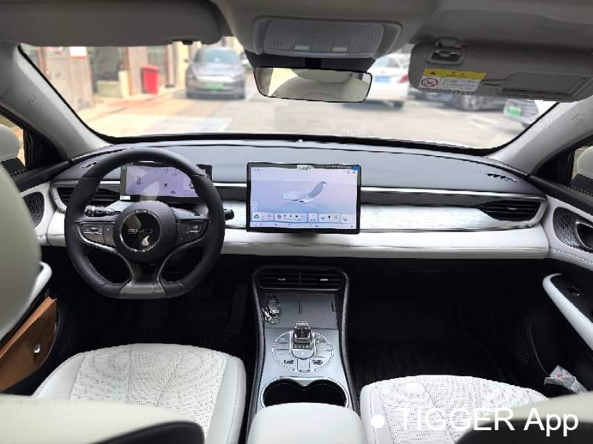 BYD 2025 Seal 05 DM-i DM-i Intelligent Driving Edition 120KM Flagship Model