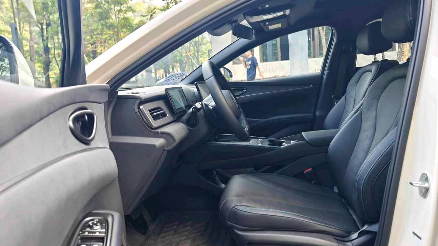BYD 2025 Seal 06 DM-i Touring DM-i 150KM Premium Edition