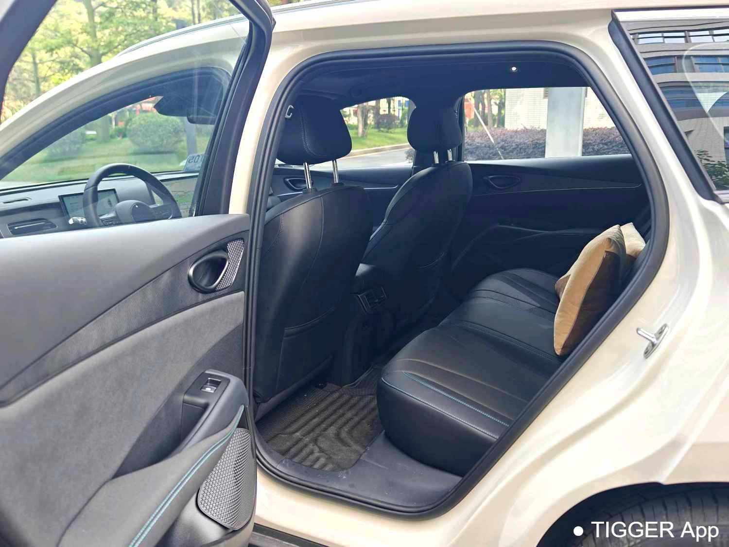 Подержанный BYD 2025 Seal 06 DM-i Touring DM-i 150KM Premium Edition