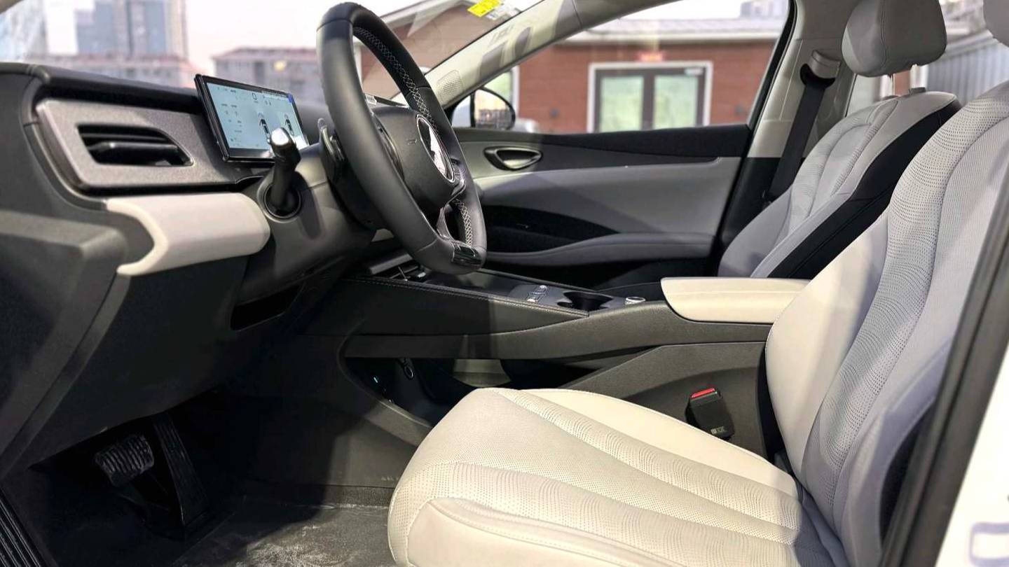 BYD 2025 Seal 06 DM-i Touring DM-i 80KM Prestige Model