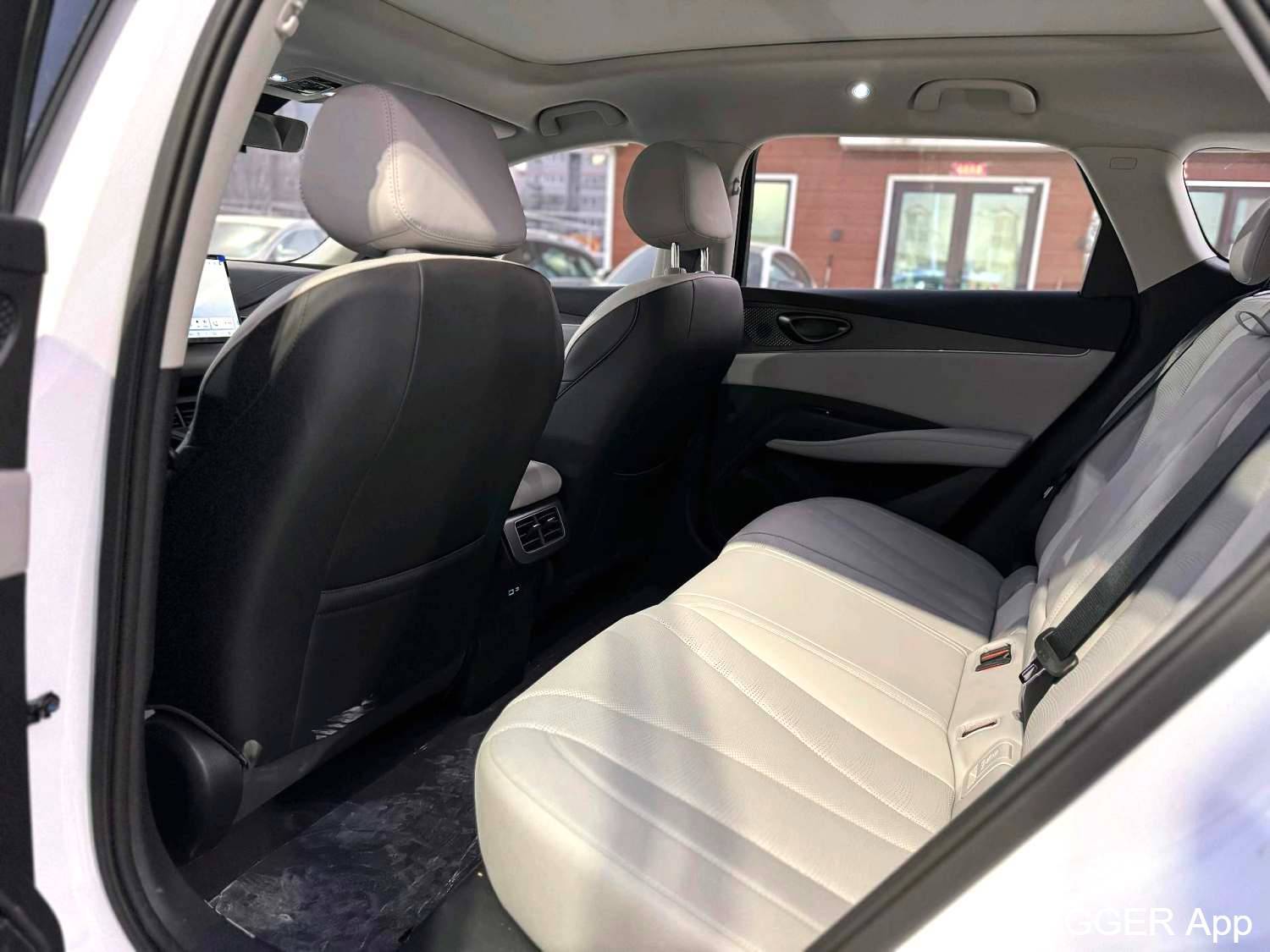 Подержанный BYD 2025 Seal 06 DM-i Touring DM-i 80KM Prestige Model
