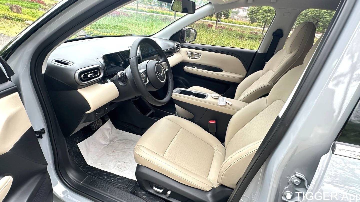 Wuling 2024 Bingo PLUS 510km flagship version four seater version