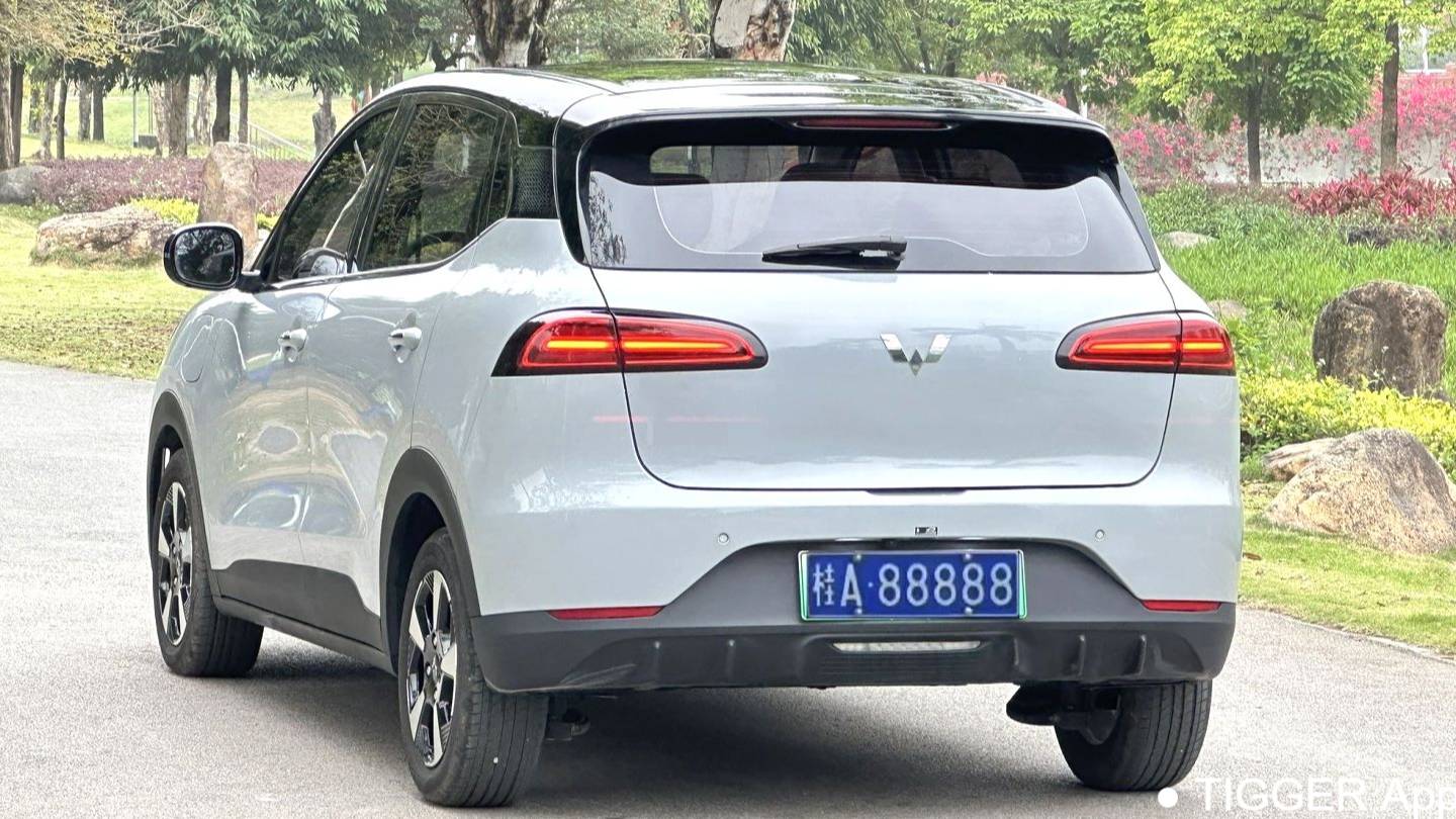 Wuling 2024 Bingo PLUS 510km flagship version four seater version