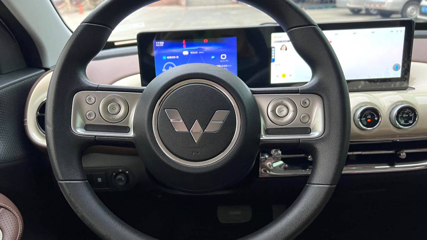 Wuling 2023 Bingo‌ 333km Enjoyment+Style