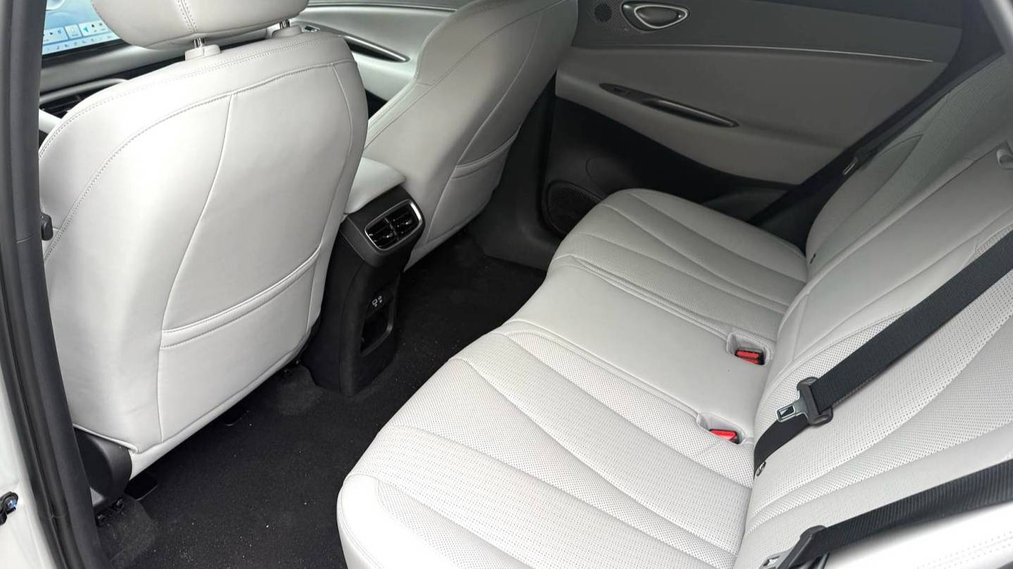 BYD 2025 Sea Lion 06 EV 605 Navigation Plus Edition