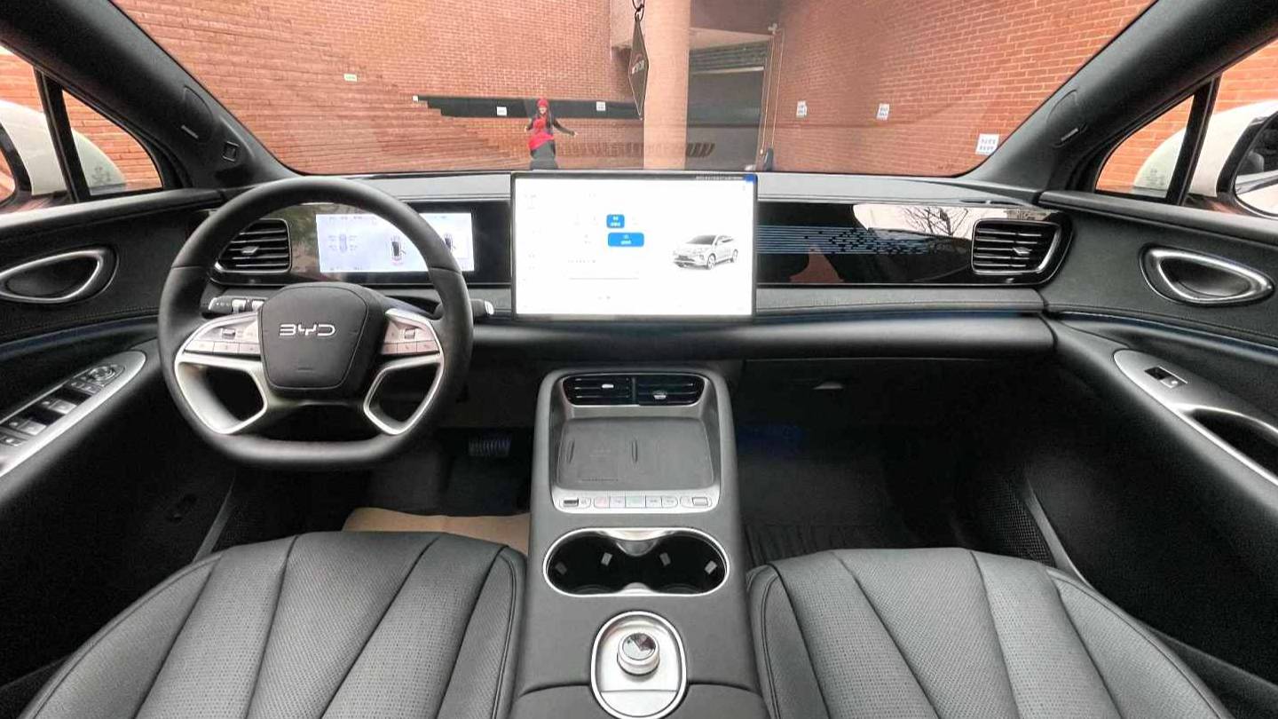 BYD 2025 Sea Lion 06 EV 605 Navigation Pro Edition