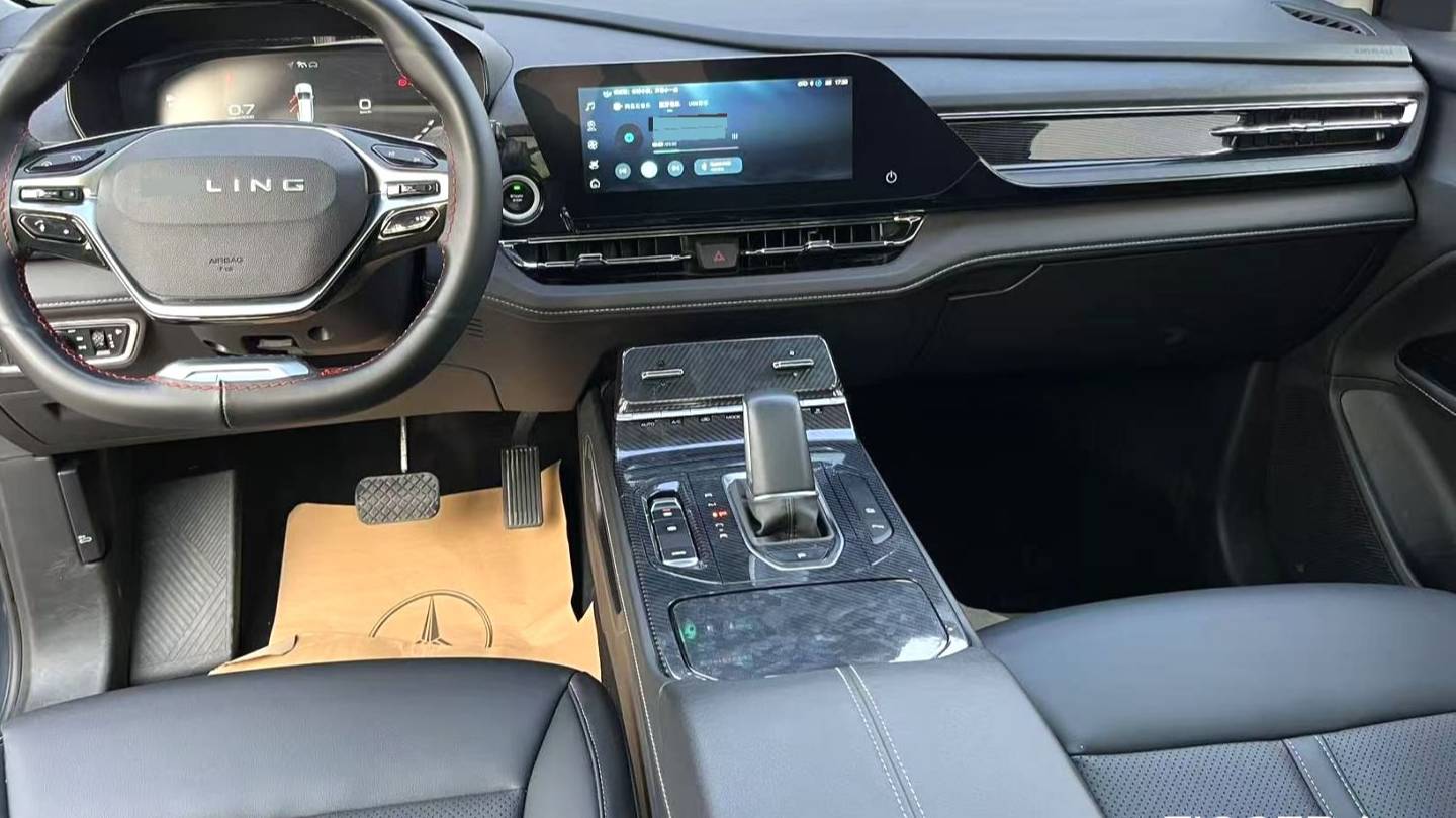 Wuling 2022 Victory Upgraded 280T 1.5T CVT flagship model