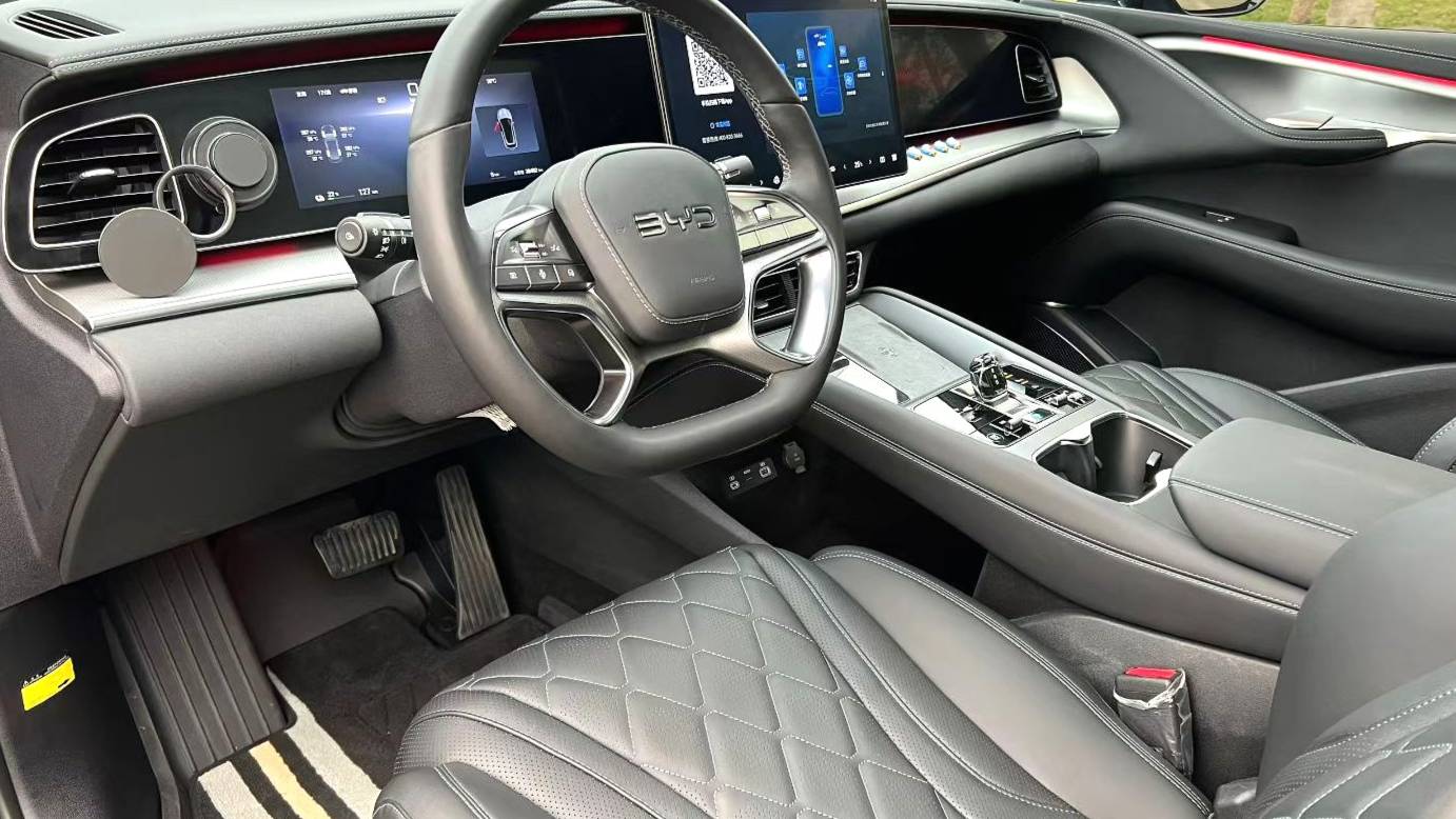 BYD 2024 Sea Lion 07 EV 610 Long Range Edition