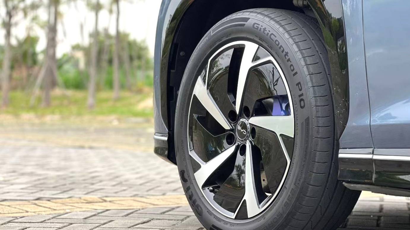 BYD 2024 Sea Lion 07 EV 610 Long Range Edition