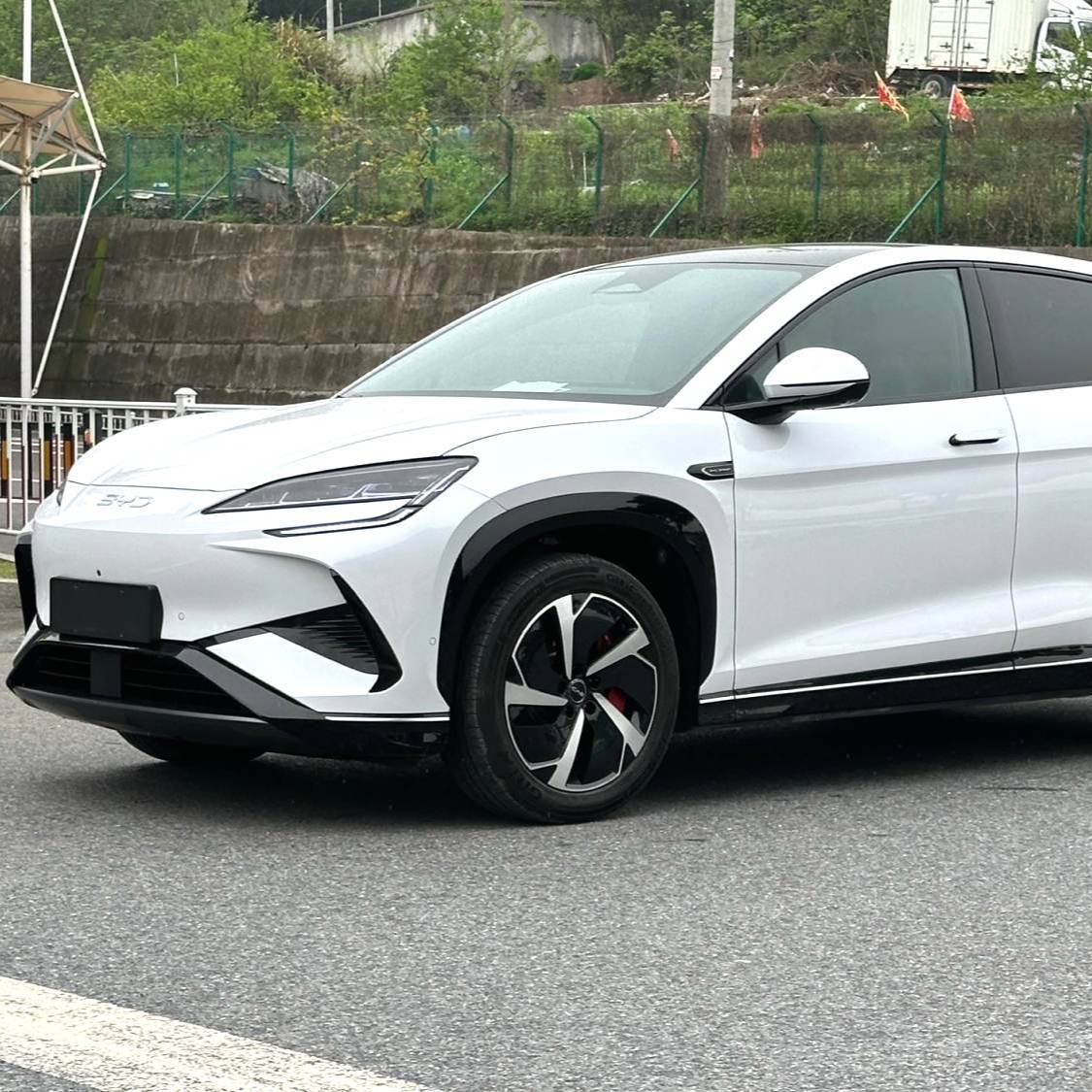 BYD 2024 Sea Lion 07 EV 610 Long Range Edition Used Car