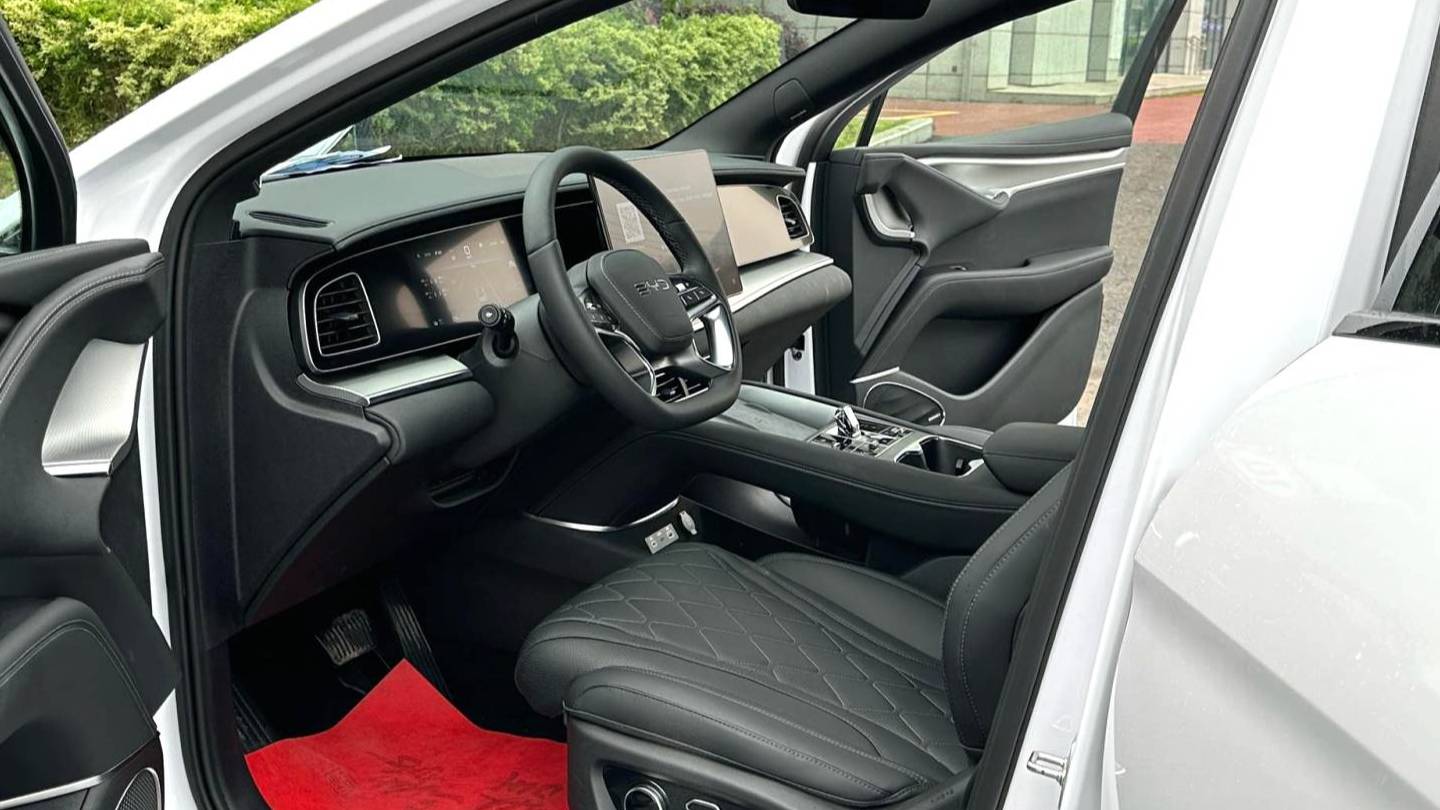 BYD 2024 Sea Lion 07 EV 610 Long Range Edition