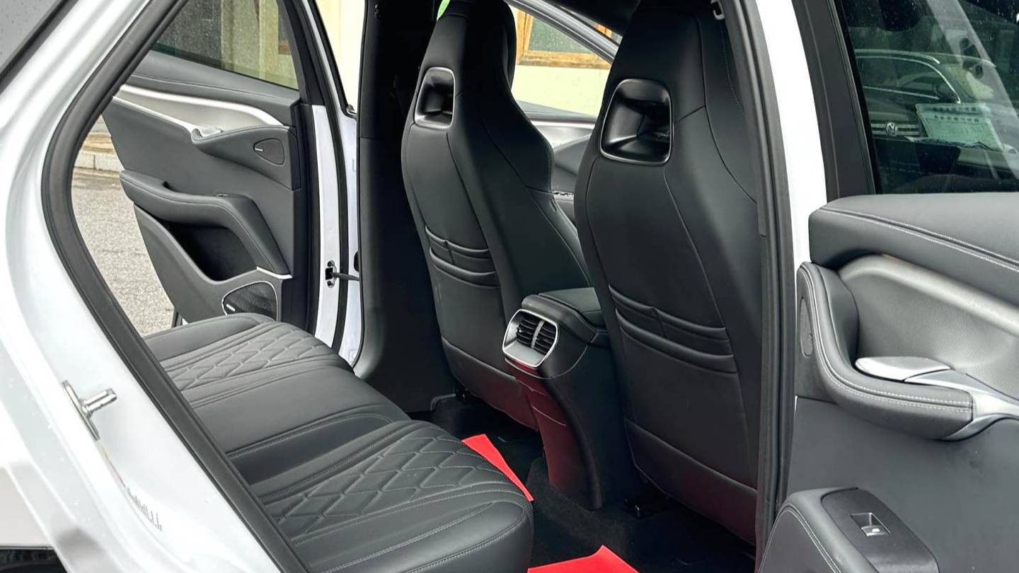 BYD 2024 Sea Lion 07 EV 610 Long Range Edition