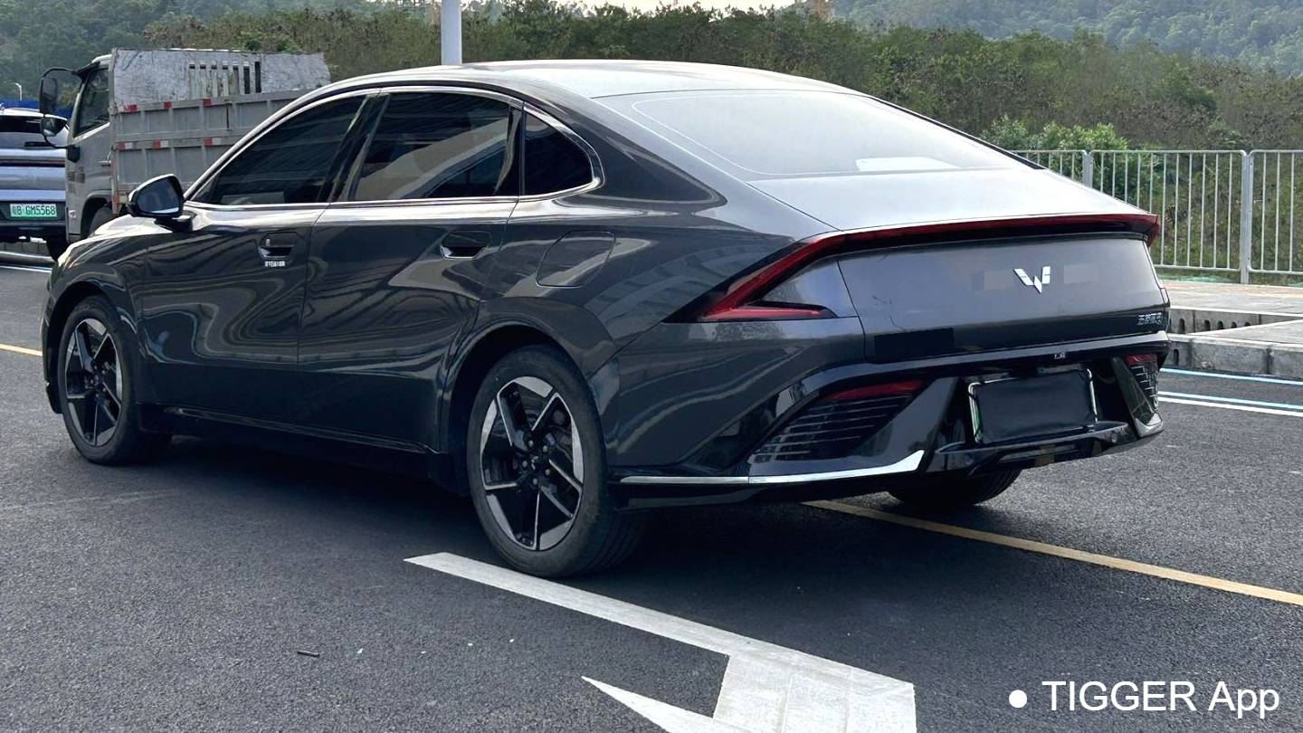 Wuling 2023 Xingguang 150 Advanced Edition