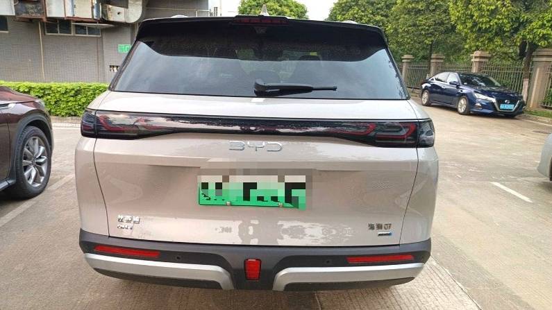 BYD 2025 Sea Lion DM-i 150 Navigation+Edition