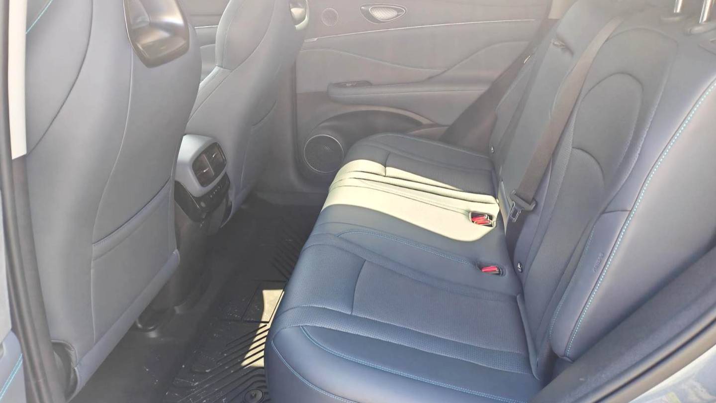 BYD 2025 Sea Lion 07 DM-i 150 Navigation+Edition