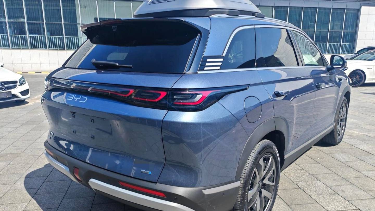 BYD 2025 Sea Lion 07 DM-i 150 Navigation+Edition