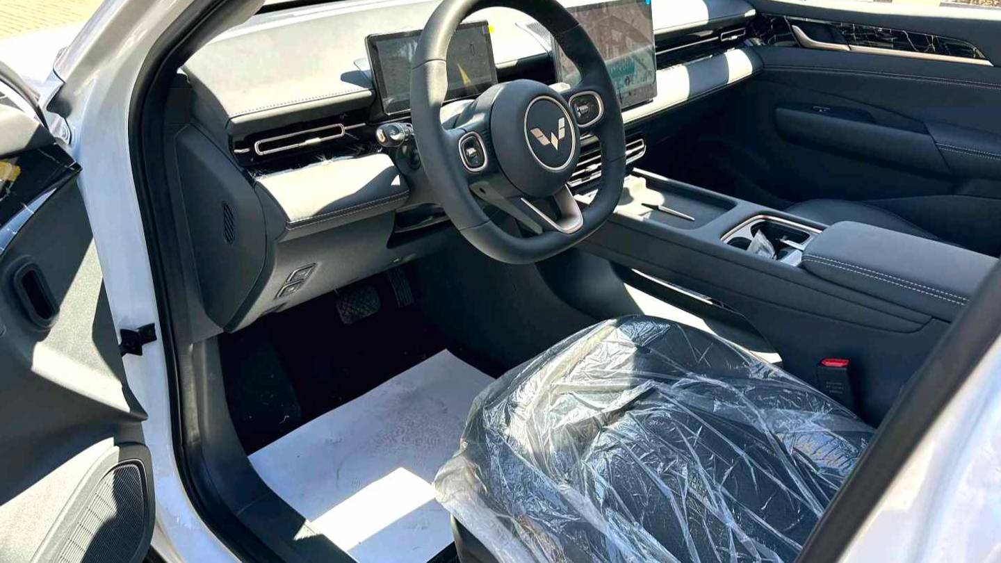 Wuling 2025 Xingguang 70km intelligent standard type