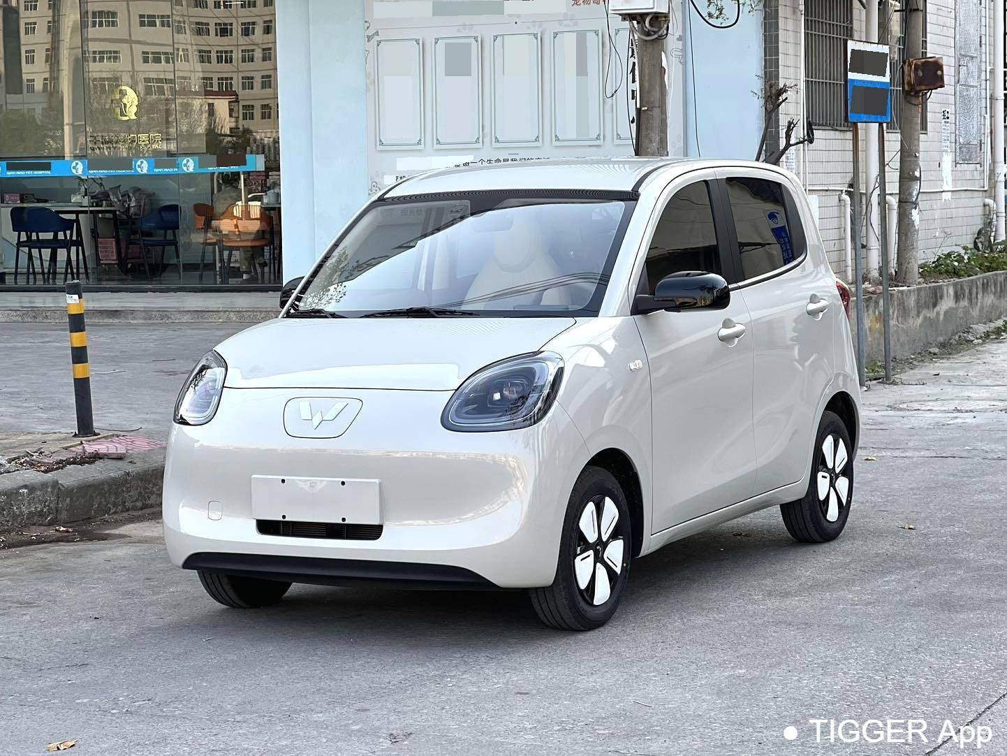 Wuling 2025 MINIEV Four door advanced version