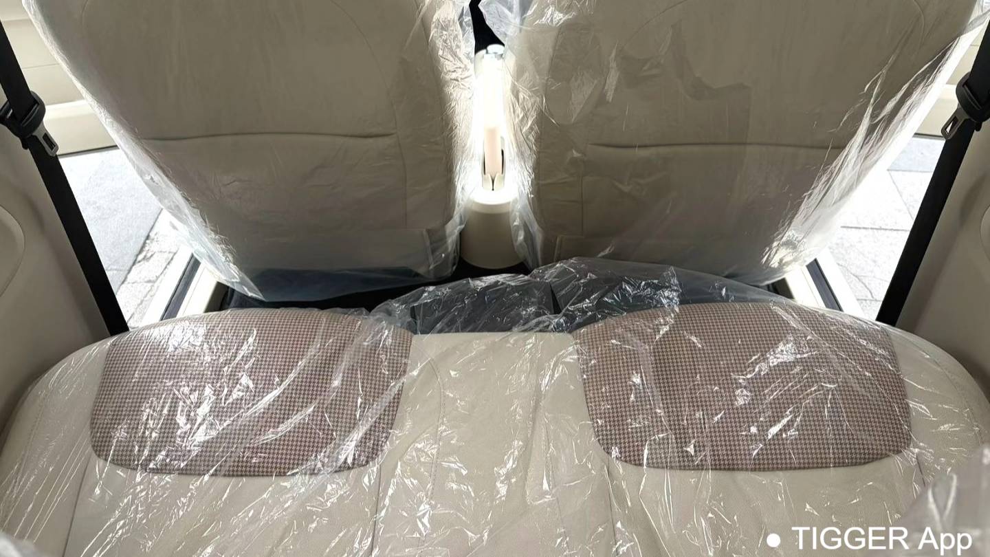 Wuling 2024 MINIEV Third generation 215km Youth Edition