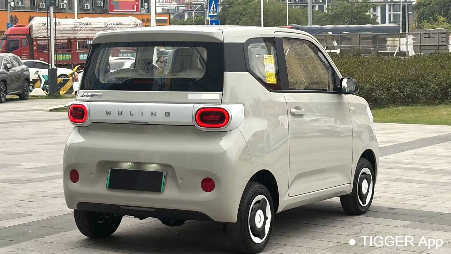 Wuling 2024 MINIEV Third generation 215km Youth Edition