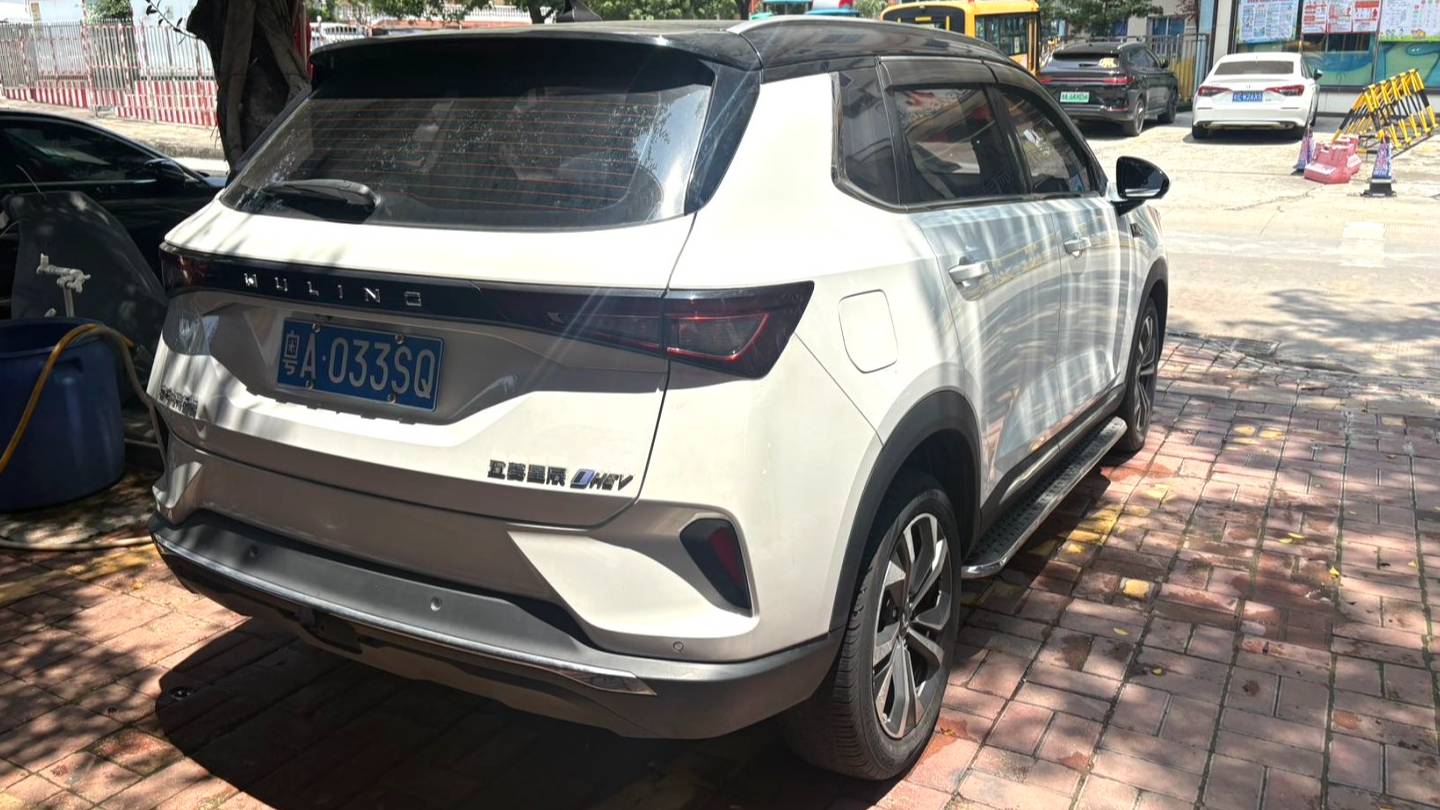 Wuling 2022 Asta 2.0L DHT Electric Speed Model