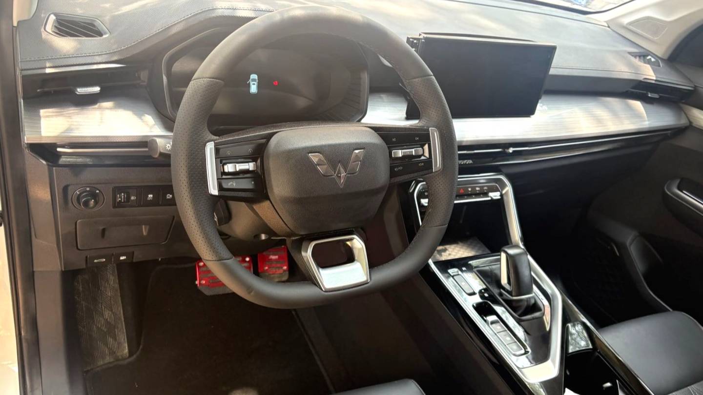 Wuling 2022 Asta 2.0L DHT Electric Speed Model