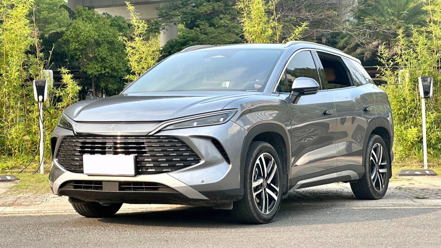 BYD 2024 SONG L DM-i 112km overtaking type