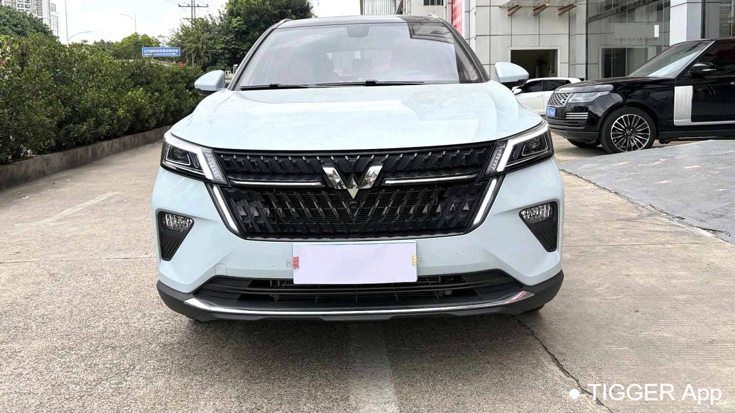 Wuling 2022 Asta 2.0L DHT Electric Speed Model
