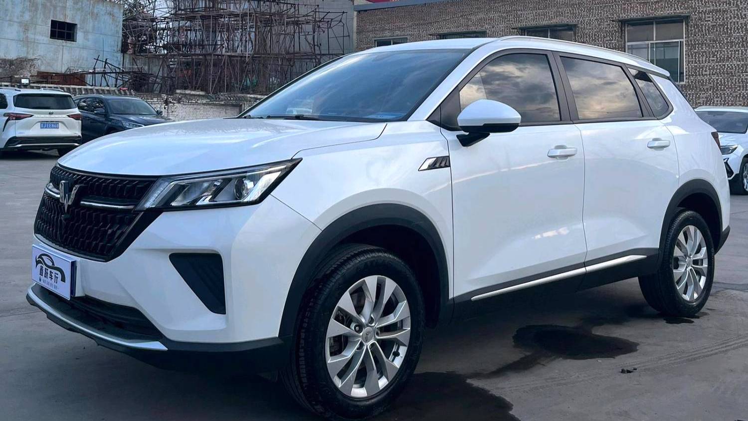 Wuling 2021 Asta 1.5T manual star version