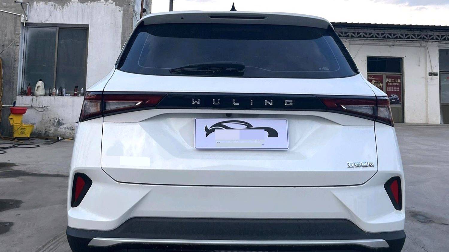 Wuling 2021 Asta 1.5T manual star version