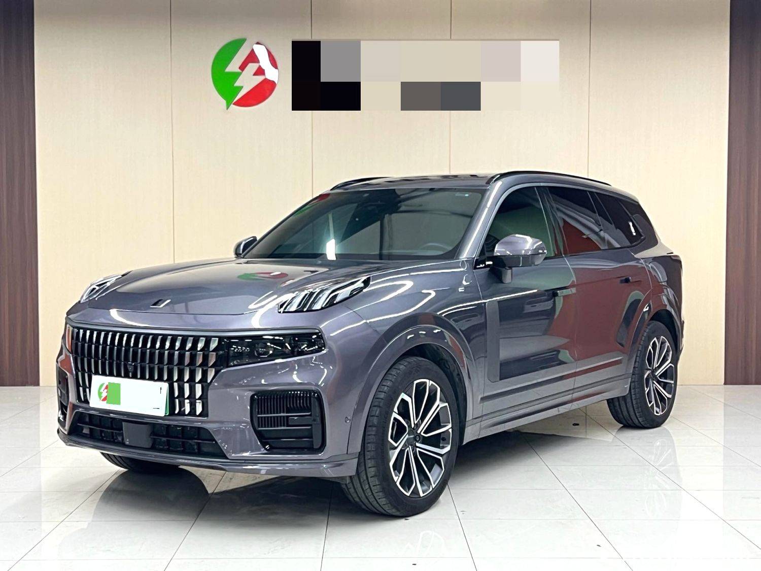 LYNK&CO 2023 09 EM-P 2.0TD EM-P Long Range Edition PM Seven seater