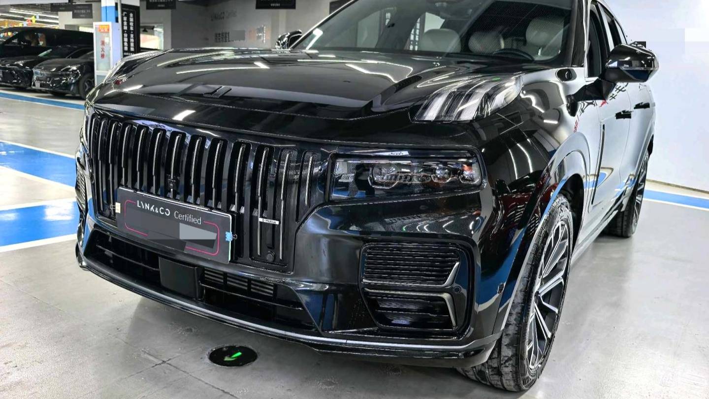 LYNK&CO 2024 09 EM-P 2.0TD EM-P four-wheel drive HALO six seater