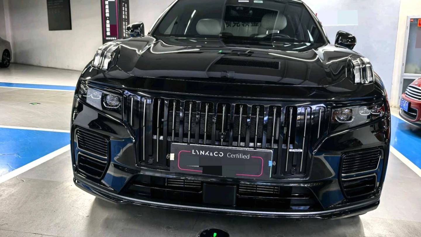 LYNK&CO 2024 09 EM-P 2.0TD EM-P four-wheel drive HALO six seater