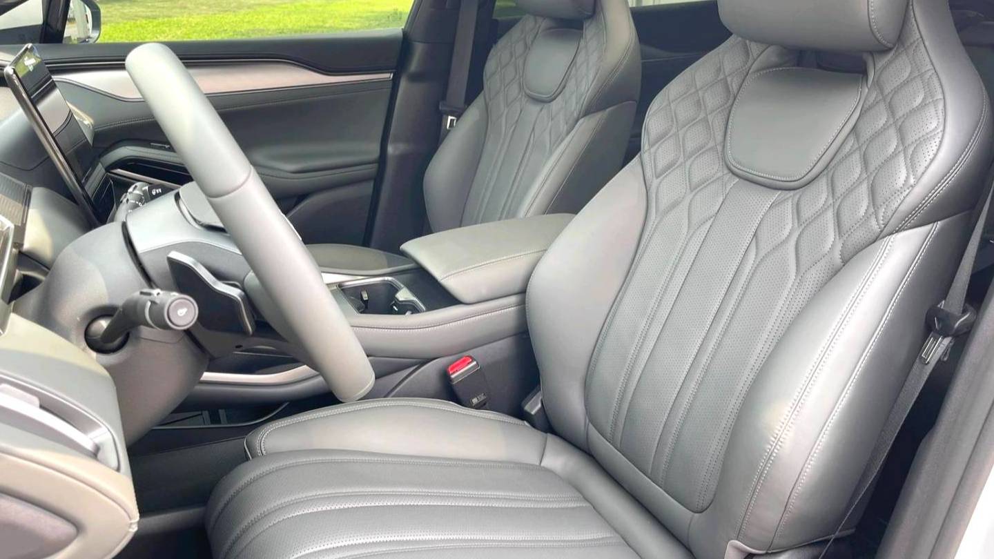 BYD 2025 SONG L EV 662km Excellent Intelligent Driving Model