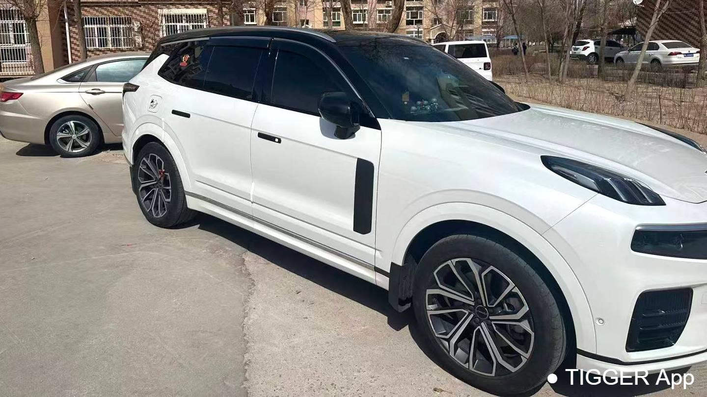 LYNK&CO 2023 09 EM-P 2.0TD EM-P 4WD Asian Games Executive Edition Five seater