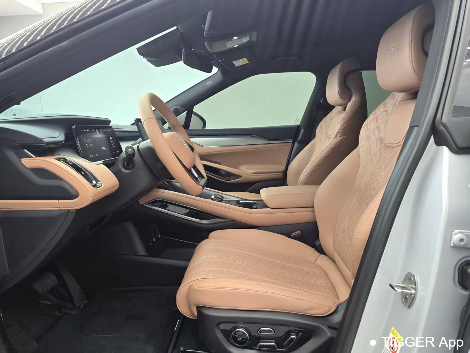 BYD 2024 SONG L EV 550km overtaking type