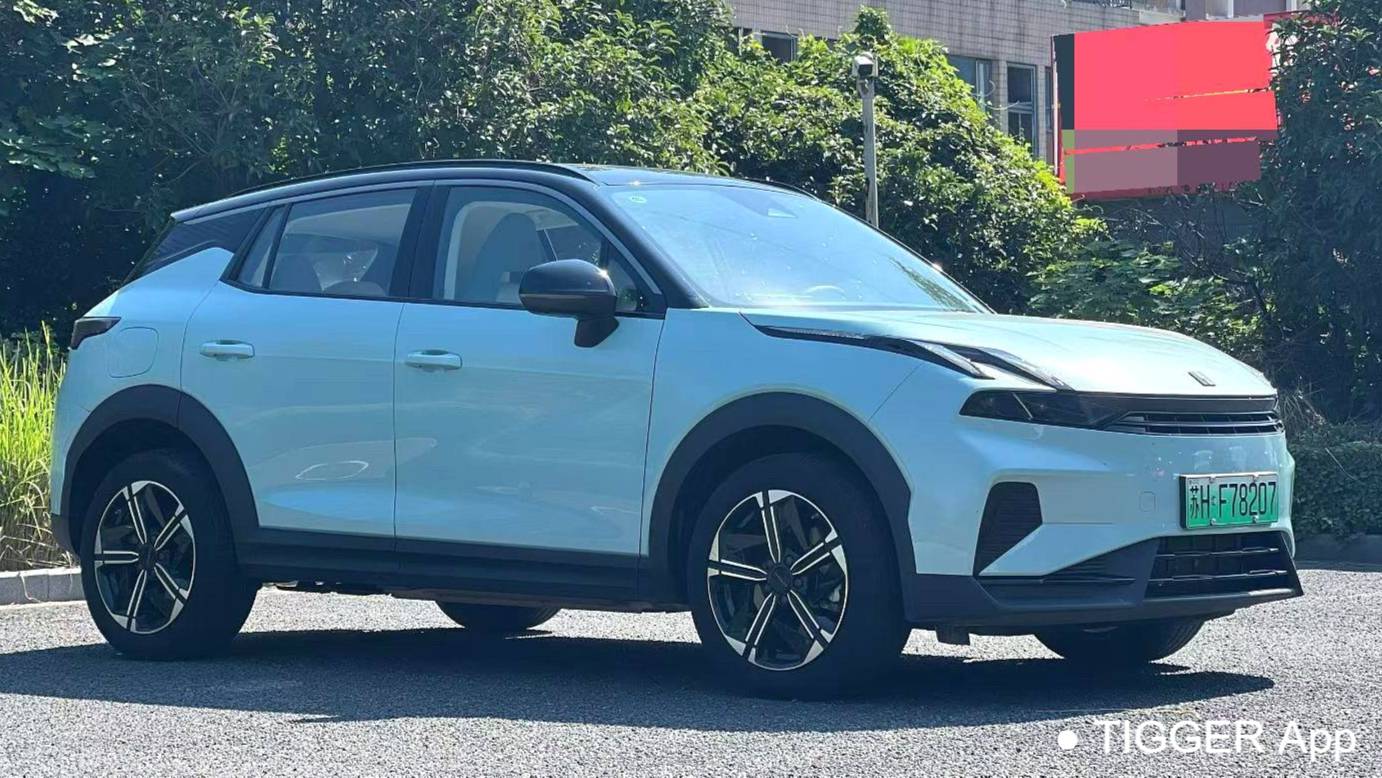 LYNK&CO 2023 06 EM-P EM-P 126 Long Range Pro