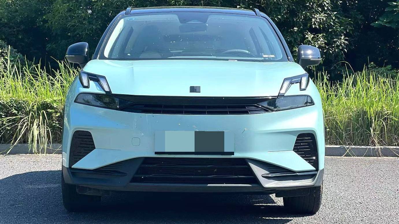 LYNK&CO 2023 06 EM-P EM-P 126 Long Range Pro