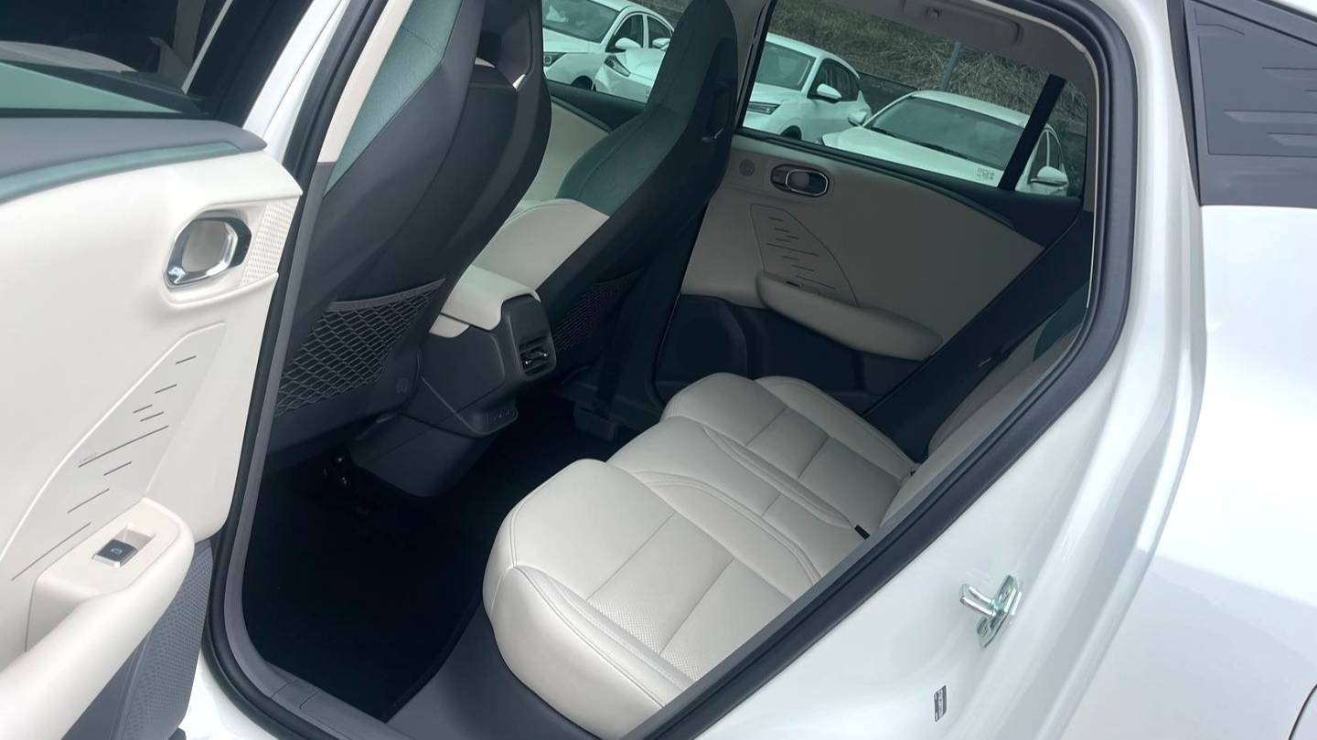 LYNK&CO 2024 06 EM-P EM-P 126 Long Range Max