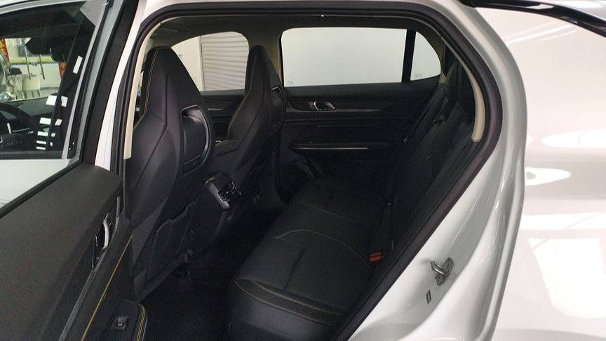 LYNK&CO 2024 01 2.0TD 2WD Global Edition