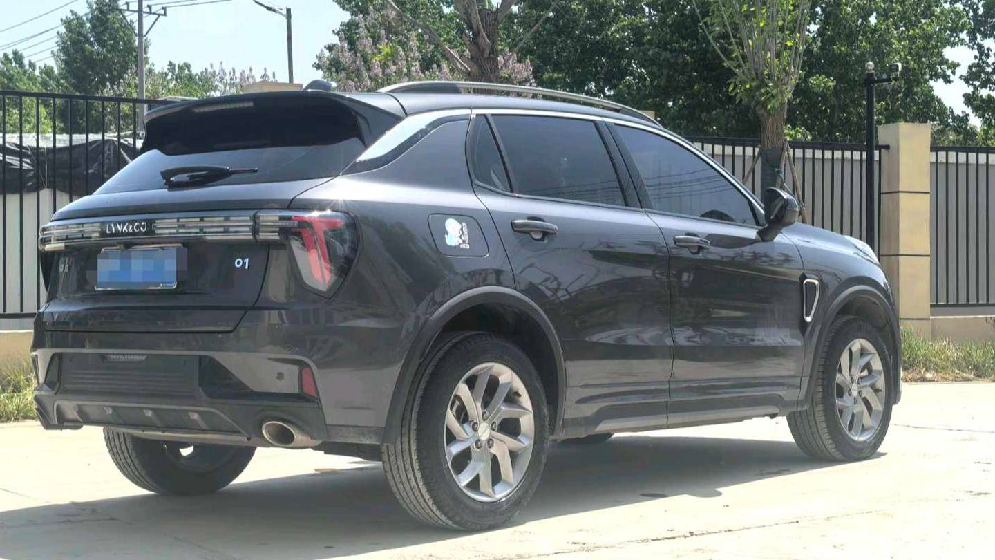 LYNK&CO 2023 01 2.0TD 2WD Asian Games Edition