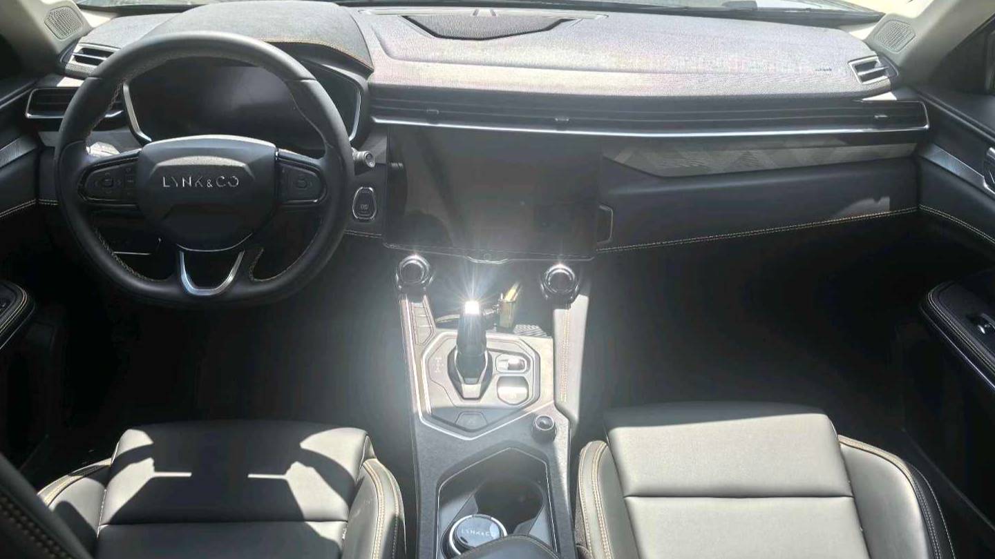 LYNK&CO 2023 01 2.0TD 2WD Asian Games Edition