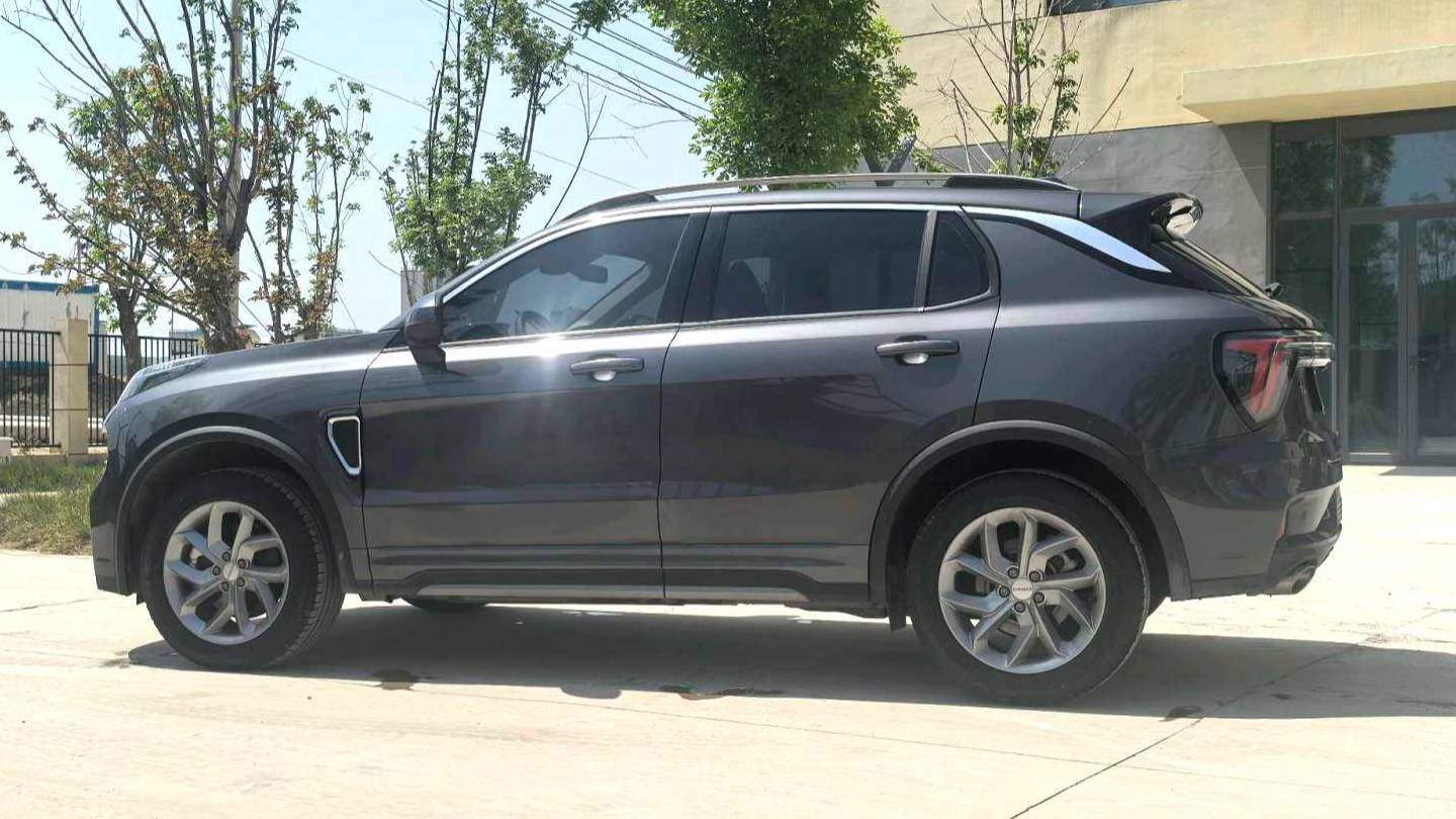 LYNK&CO 2023 01 2.0TD 2WD Asian Games Edition