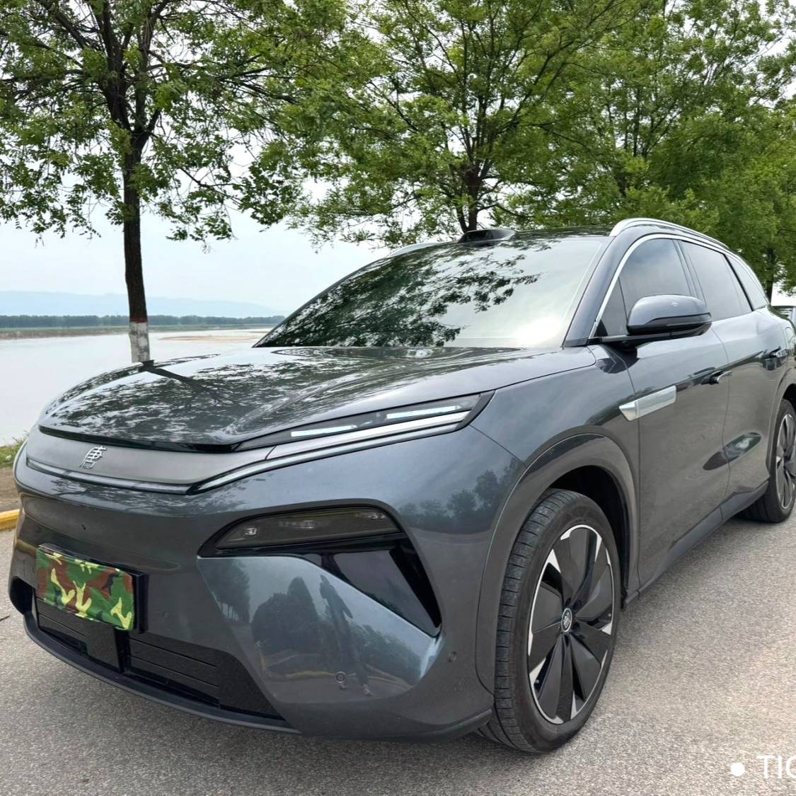 BYD 2025 TANG L EV 600KM four-wheel drive LiDAR flagship model سيارة مستعملة