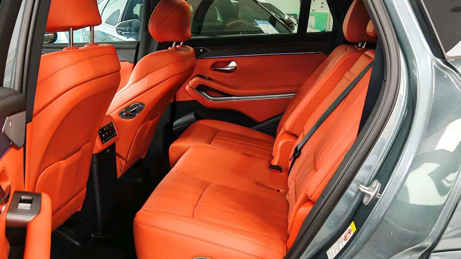 BYD 2025 TANG L DM 175KM Drone Player Edition