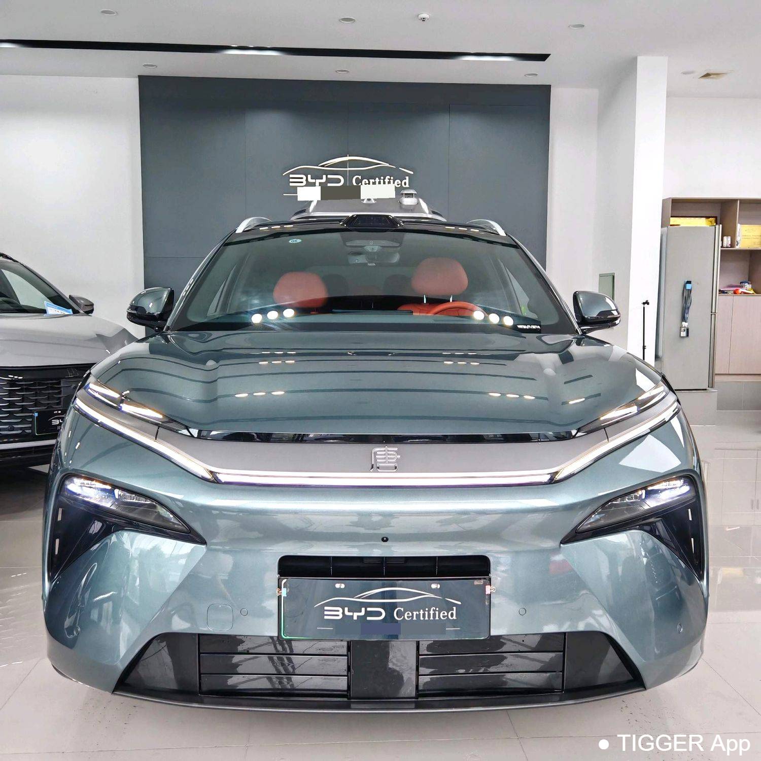 BYD 2025 TANG L DM 175KM Drone Player Edition