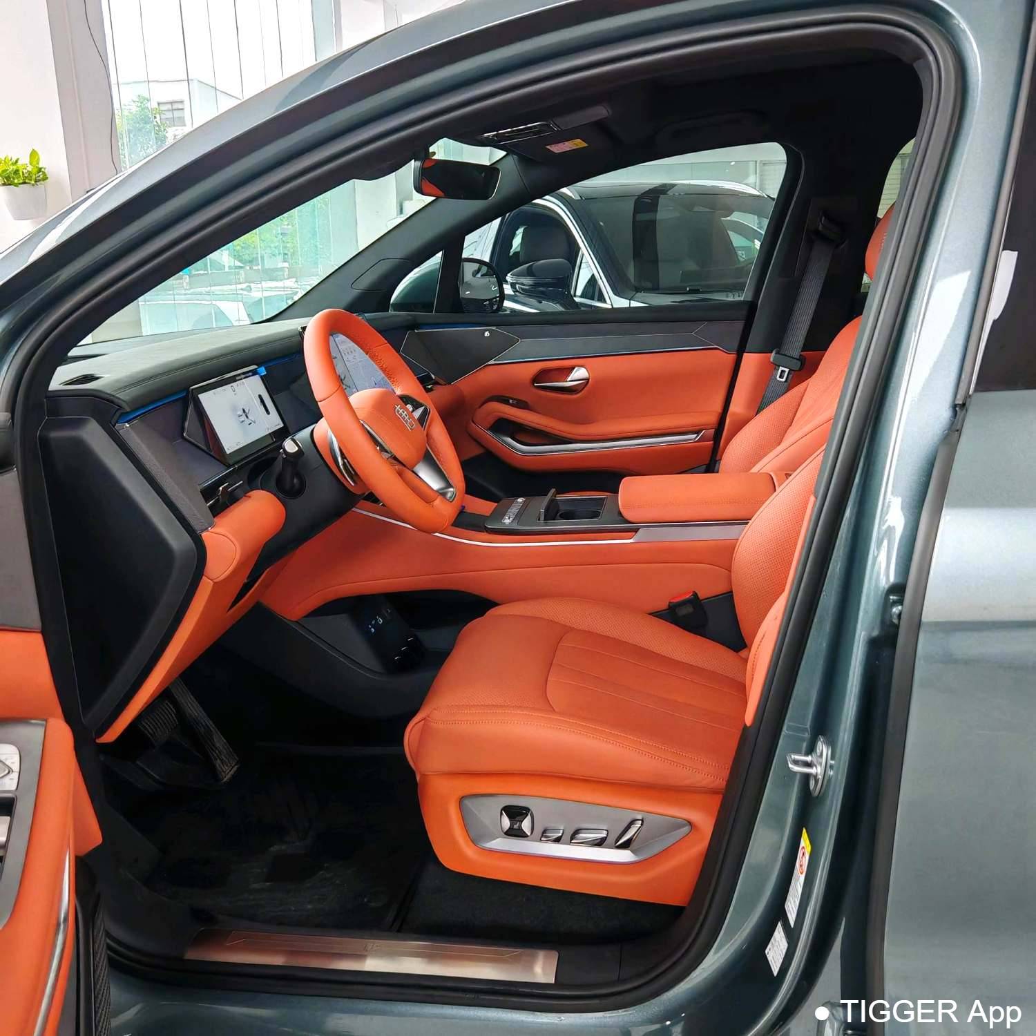 BYD 2025 TANG L DM 175KM Drone Player Edition