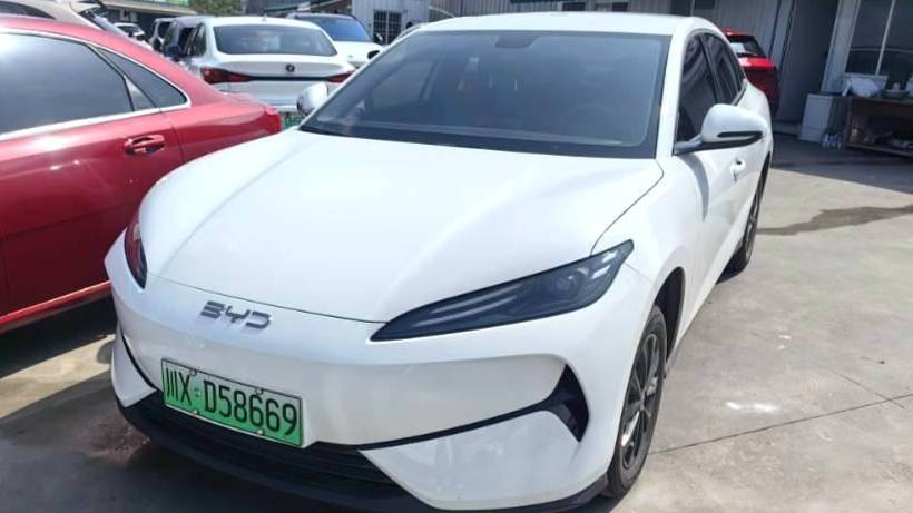 BYD 2025 e7 520 Zhihui Travel Edition