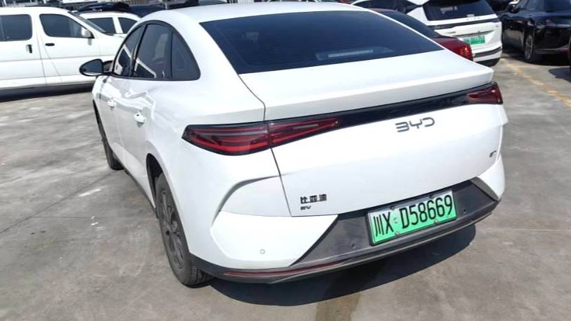 BYD 2025 e7 520 Zhihui Travel Edition